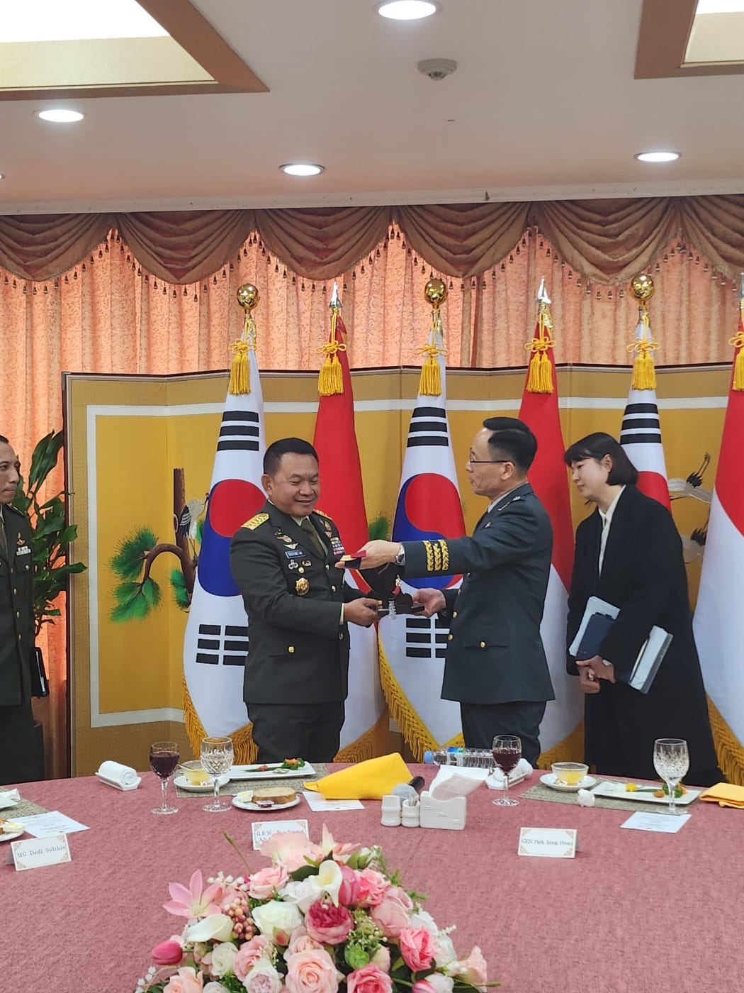  Delegasi TNI AD laksanakan kunjungan kehormatan kepada Chief of Republic of Korean Army 